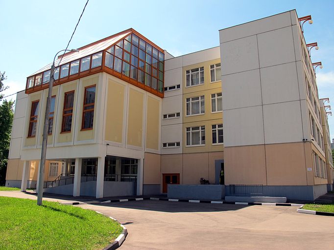 Лицей №1568)